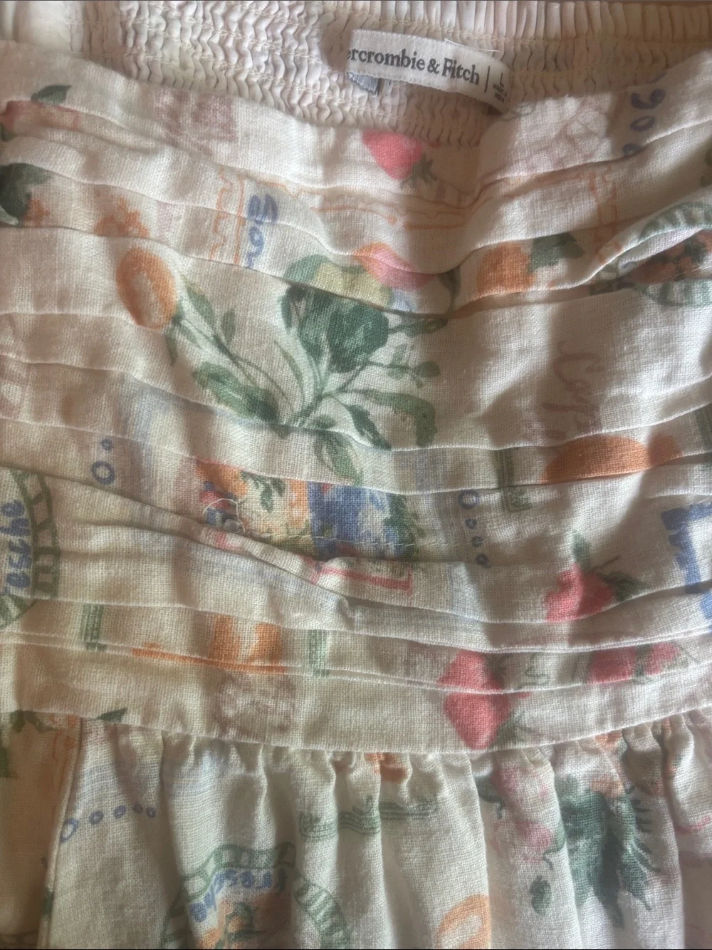 Abercrombie & Fitch White Floral Fruit Print Top